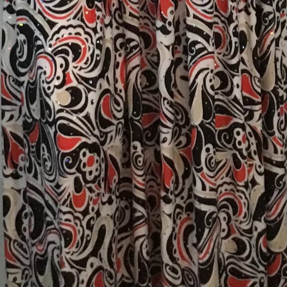 Plus size Maxi Skirt with Pockets All Over Print - Picture 4 of 7